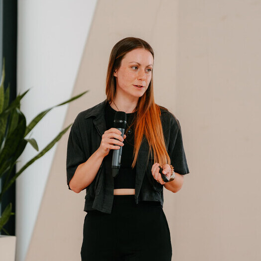 Natascha Schindler, Waldhirsch